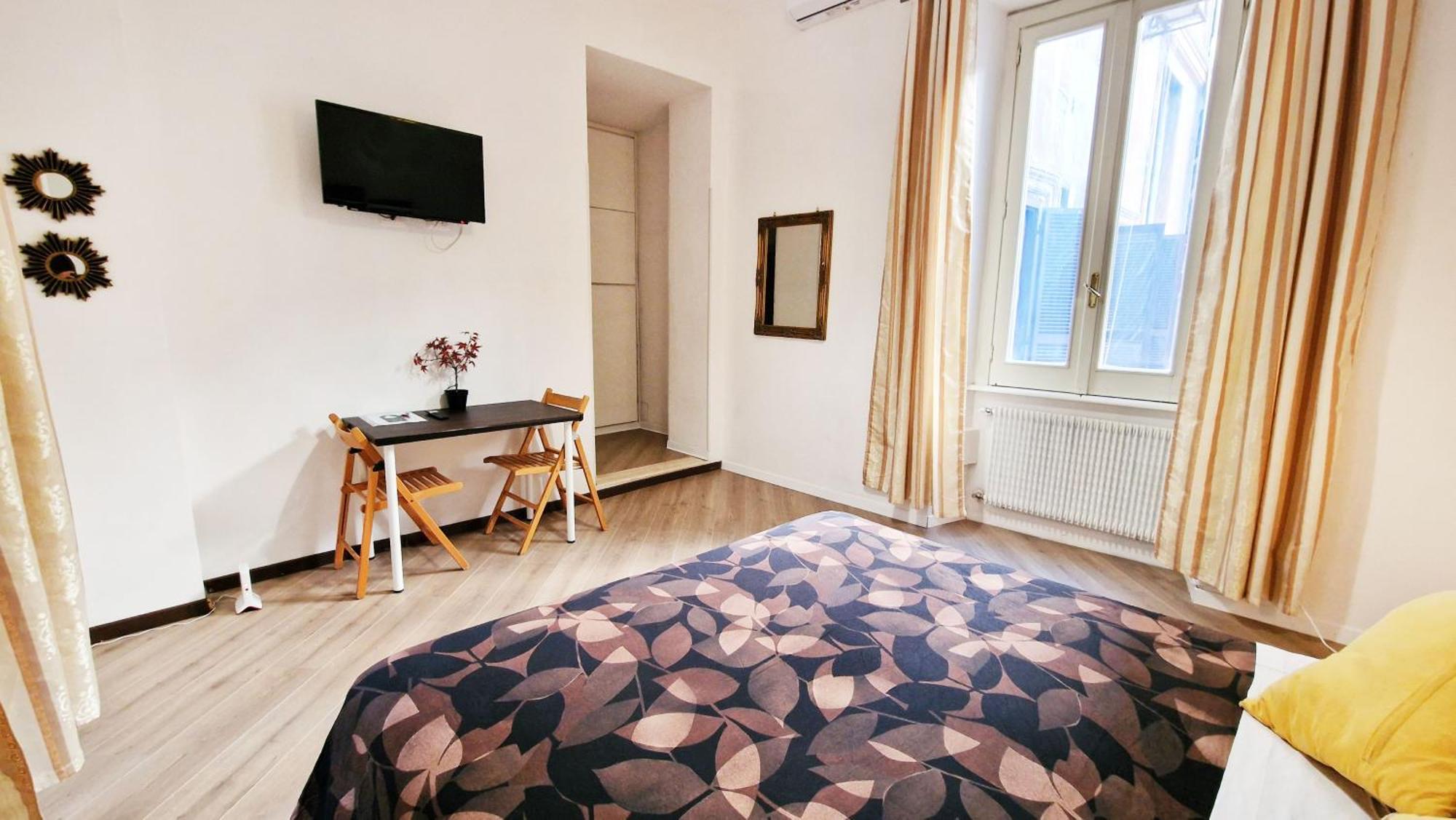 Guest house Myomax